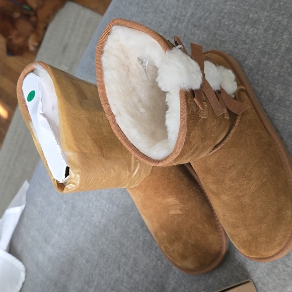 Koolaburra size 6 boot - Picture 6 of 9